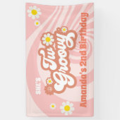 Twee Groovy 2e verjaardag van de Retro Daisy Spandoek (Verticaal)