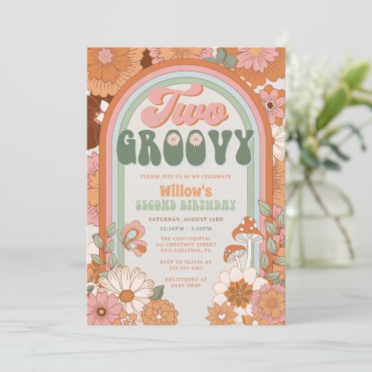 Twee Groovy Birthday Party nodigt Hippie Rainbow u Kaart (Staand voorkant)