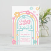 Twee Groovy Boho Daisy Rainbow 2e Birthday Party Kaart (Staand voorkant)