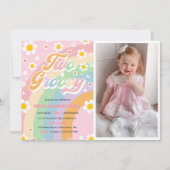 Twee Groovy Daisy Rainbow 2nd Birthday Party Foto Kaart (Voorkant)