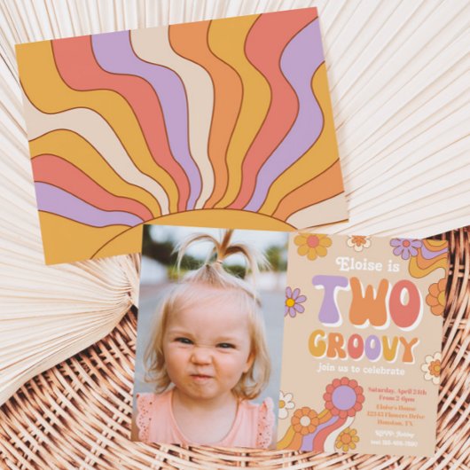 Twee Groovy-fotouitnodiging | Groovy Birthday Kaart