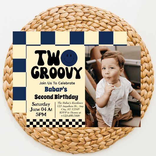 Twee Groovy Jongen 2de Verjaardag Foto Kaart