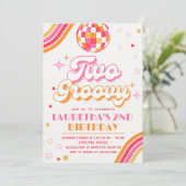 Twee Groovy Party verjaardagsuitnodiging Kaart (Staand voorkant)