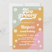 Twee Groovy Retro Daisy 2e verjaardag Uitnodiging (Voorkant)
