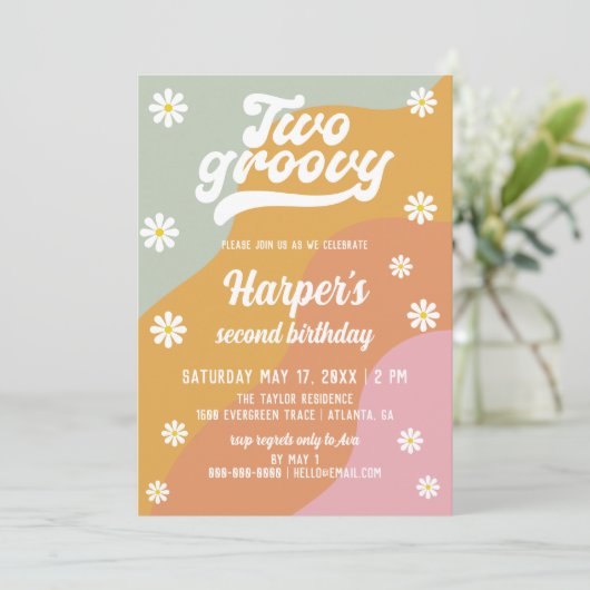 Twee Groovy Retro Daisy 2e verjaardag Uitnodiging (Staand voorkant)