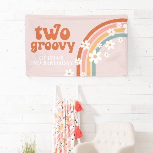 Twee Groovy Retro Rainbow Daisy Birthday Banner (Insitu)