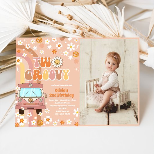 Twee Groovy Retro Regenboog 2e Verjaardag Foto Kaart