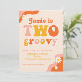 Twee Groovy Retro Tweede Verjaardagsuitnodiging Kaart (Staand voorkant)