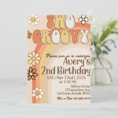 Twee groovy retro verjaardagsuitnodigingen kaart (Staand voorkant)