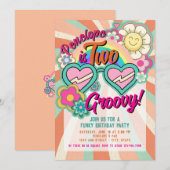 Twee Groovy Verjaardagsuitnodiging Kaart (Voorkant / Achterkant)