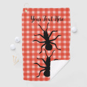 Twee grote zwarte griezelige Crawly mieren op Plai Golfhanddoek (Insitu)