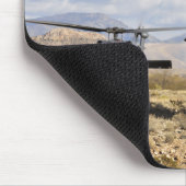 Twee H-60 Pavehawk-helikopters die zich voorbereid Muismat (Hoek)