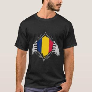 Twee handen die de vlag van Tsjaad onthullen T-shirt