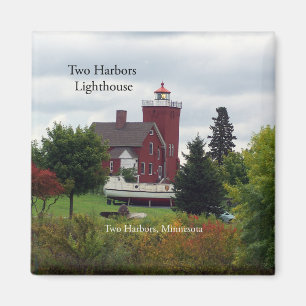 Twee Harbors Lighthouse & Boat magnet