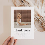 Twee Hart Vierkante Foto 2e Verjaardag Dank u Bedankkaart<br><div class="desc">Een moderne en lieve 2e verjaardag bedankkaart met je eigen foto en het woord 'dank je' met een hart ernaast. U kunt ook alle tekstkleuren en -stijlen bewerken,  plus de kleur van het hart als u dat wilt. Klik gewoon op de knop 'Personaliseren' -> 'Bewerken met ontwerptool'.</div>