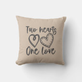Twee harten één liefde monogram kussen (Voorkant)