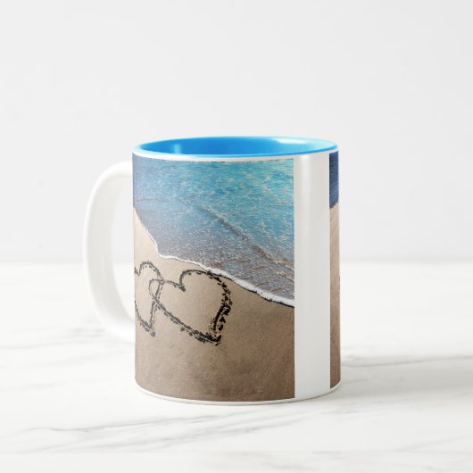 Twee harten in de zand Mok (Voorkant links)