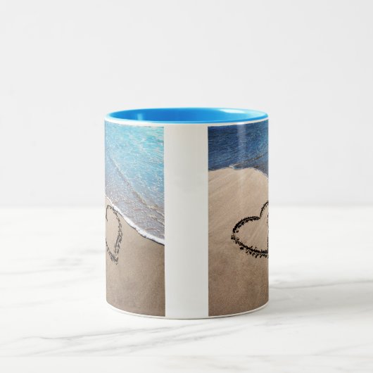 Twee harten in de zand Mok (Center)