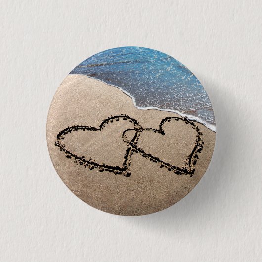 Twee harten in de zand ronde button 3,2 cm (Voorkant)