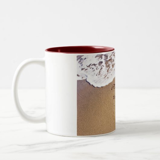 Twee harten in de zand tweekleurige koffiemok (Links)