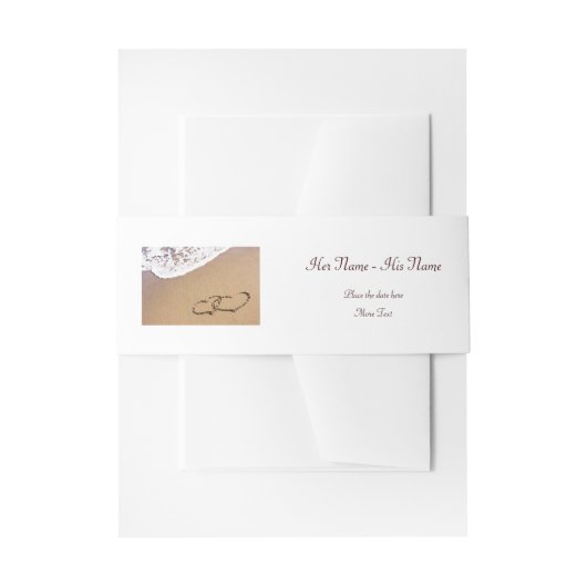 Twee harten in de zand uitnodigingen wikkel (Voorkant Voorbeeld)