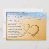 Twee harten in het zand bruiloft uitnodiging (Achterkant)