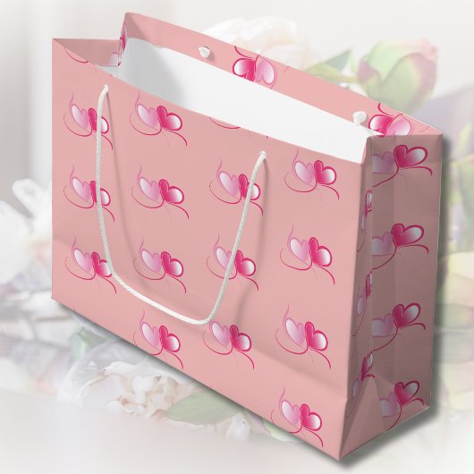 Twee harten ontmoeten elkaar als één groot cadeauzakje