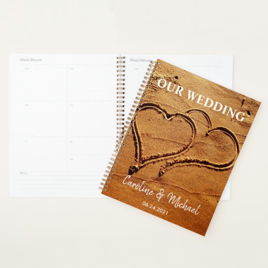 Twee harten op het zandstrand Weddenschap Planner (Display)