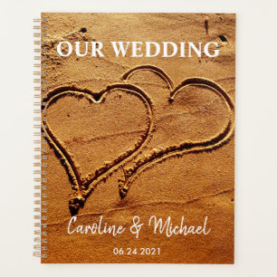 Twee harten op het zandstrand Weddenschap Planner