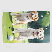 Twee honden die golfhanddoek spelen (Horizontaal)