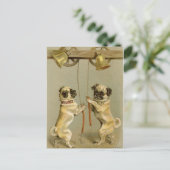 Twee honden luiden de kerstklokken feestdagenkaart (Staand voorkant)