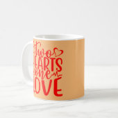 TWEE HOORZITTEN, ÉÉN Valentijnsdag KREDIET Koffiemok (Voorkant links)