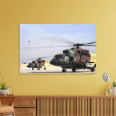 Twee Iraakse Mi-17 Hip Helikopters Canvas Afdruk (Insitu (Woonkamer))