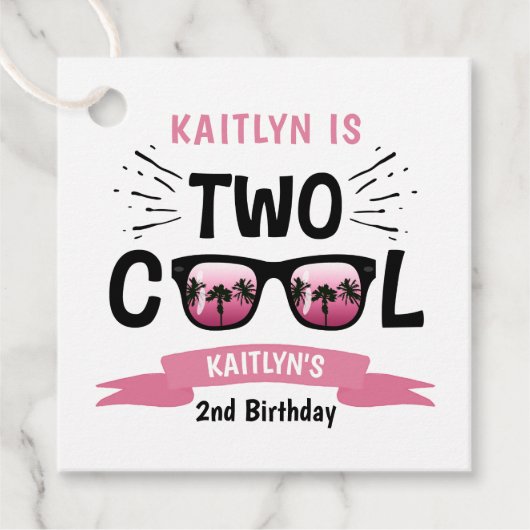 Twee jaar na de geboorte van twee meisjes bedankjes labels (Voorkant)