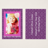 Twee jaar oude meisjes op de geboortenkaart visitekaartjes (Voorkant /achterkant)