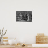 Twee jonge meisjes die katoenfoto maken poster (Keuken)