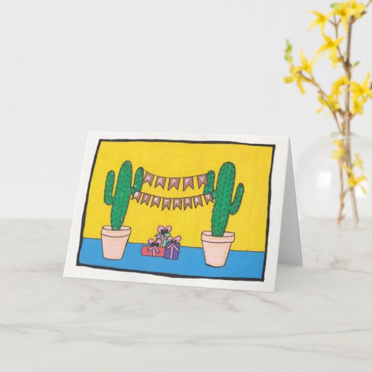 Twee kaartenkaarsen met gelukkige verjaardagsbanne kaart (Gele Bloem)