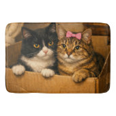 "Twee katten in een kartonnen doos – knusse badmat (Voorkant)
