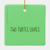 Twee kerstversiering met schildpad keramisch ornament (Achterkant)