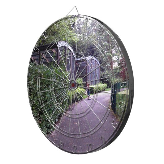 twee kinderen in het park dartbord (Voorkant Rechts)