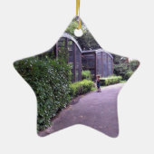 twee kinderen in het park keramisch ornament (Achterkant)