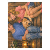 Twee kinderen met slapende puppy rustieke tafelkle tafelkleed (Voorkant)