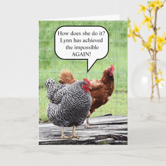 Twee kippen Happy Birthday Humor Card Kaart (Gele Bloem)