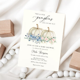 Twee kleine Baby shower-uitnodiging voor pompoenen Kaart