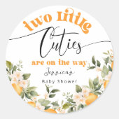 Twee kleine cuties baby shower sinaasappels ronde sticker (Voorkant)