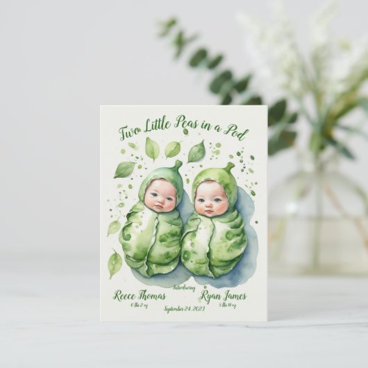 Twee kleine erwten tweeling geboorte aankondiging (Staand voorkant)