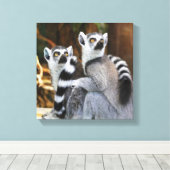 Twee kleine Lemurs Canvas Afdruk (Insitu (Houten vloer))