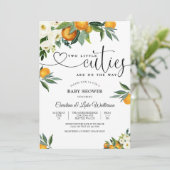 Twee Kleine Schatjes Baby Shower Uitnodiging (Staand voorkant)