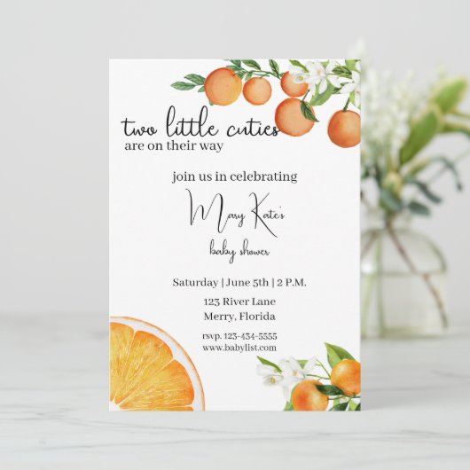 Twee kleine schatjes zijn op weg naar het baby sho kaart (Staand voorkant)