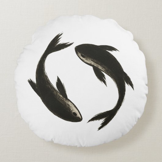 Twee Koi – Inktpensevis op Rond Kussen (Voorkant)
